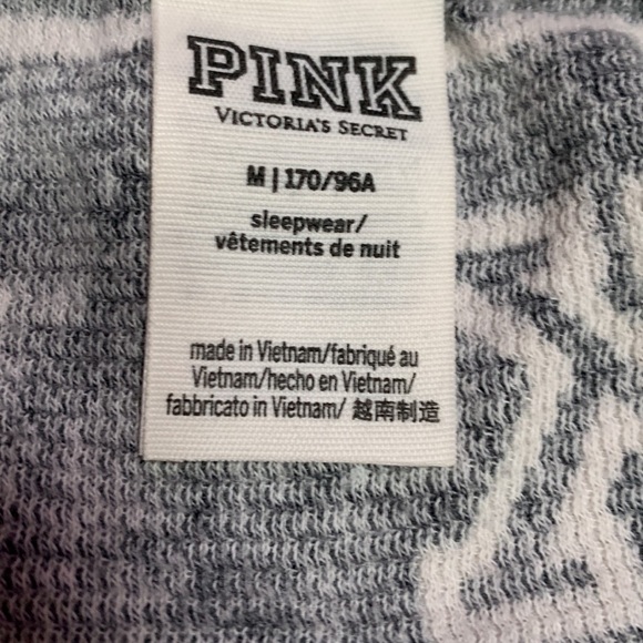 Victoria Secret Pink size Medium shirt - Picture 2 of 4